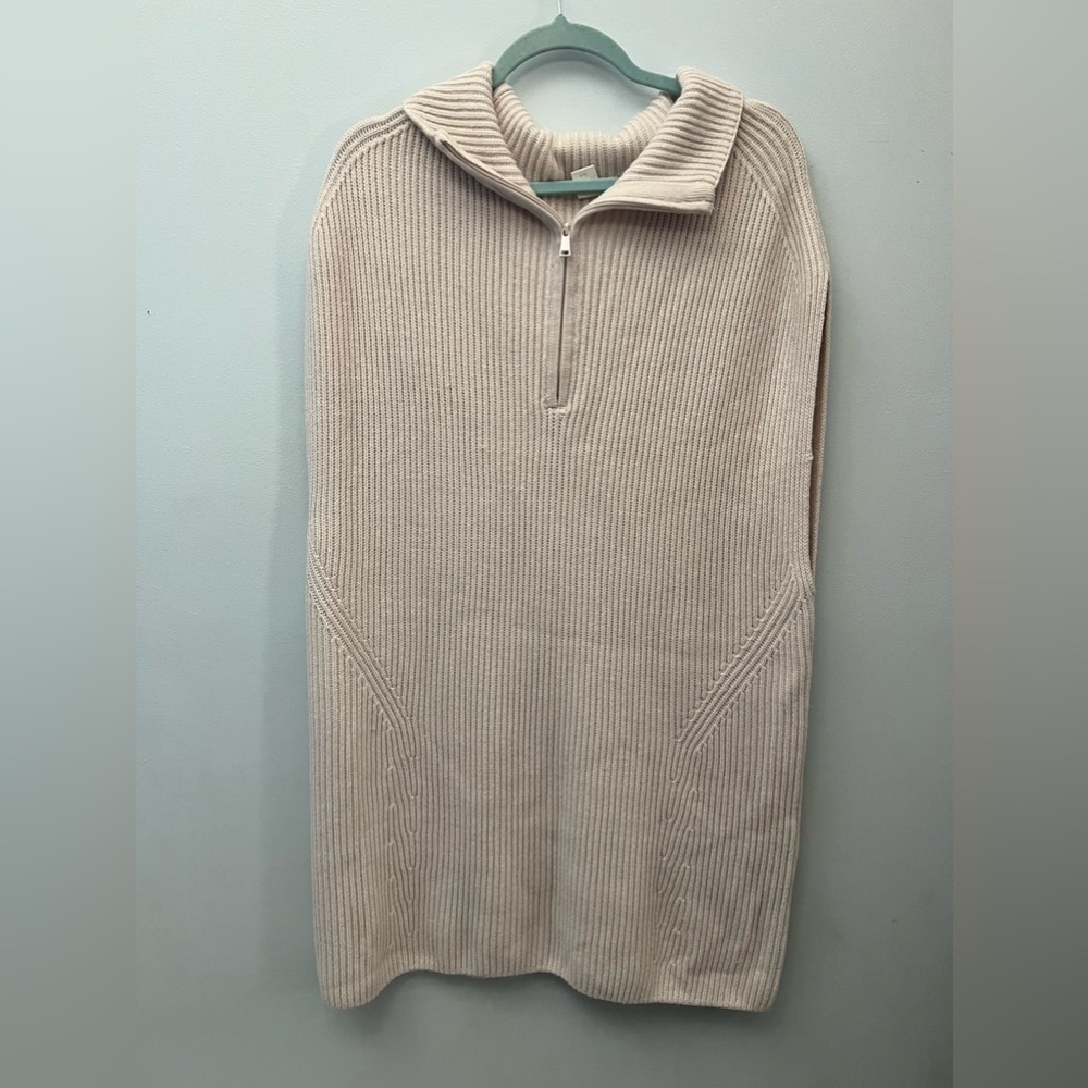 NWOT H&M Sweater dress